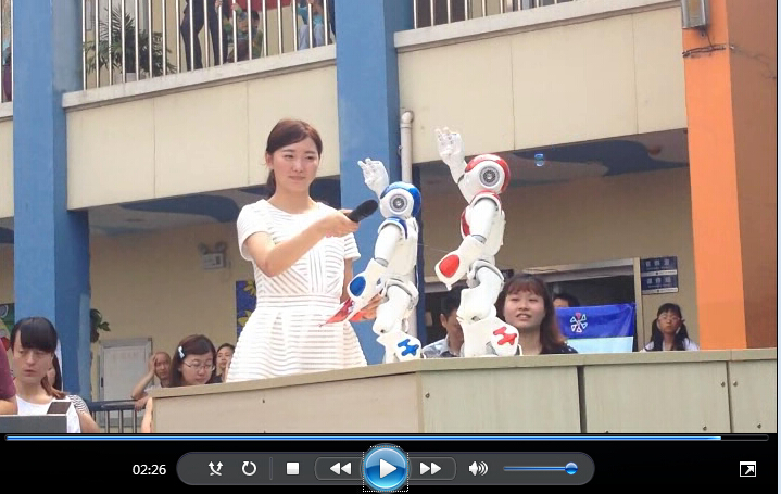 Nao在幼兒園互動